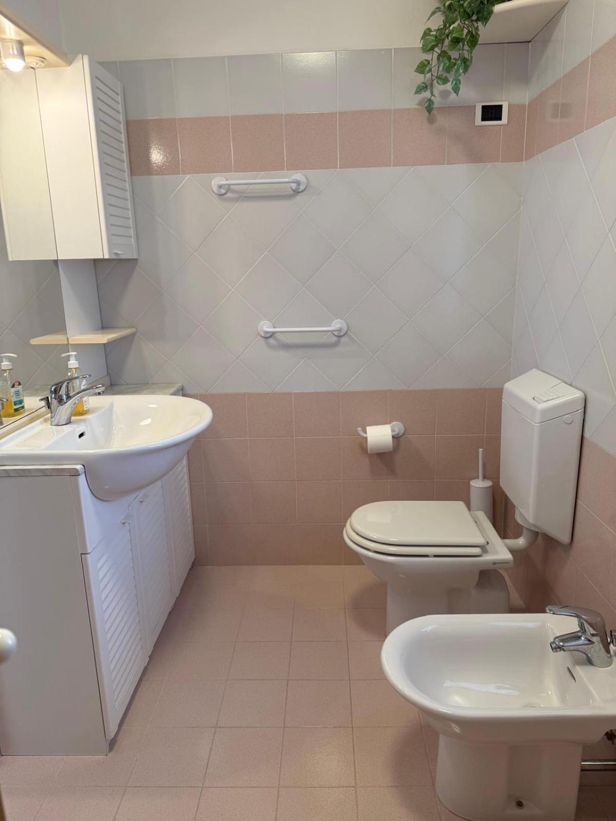 Gracious Located In The Heart Of Lignano *