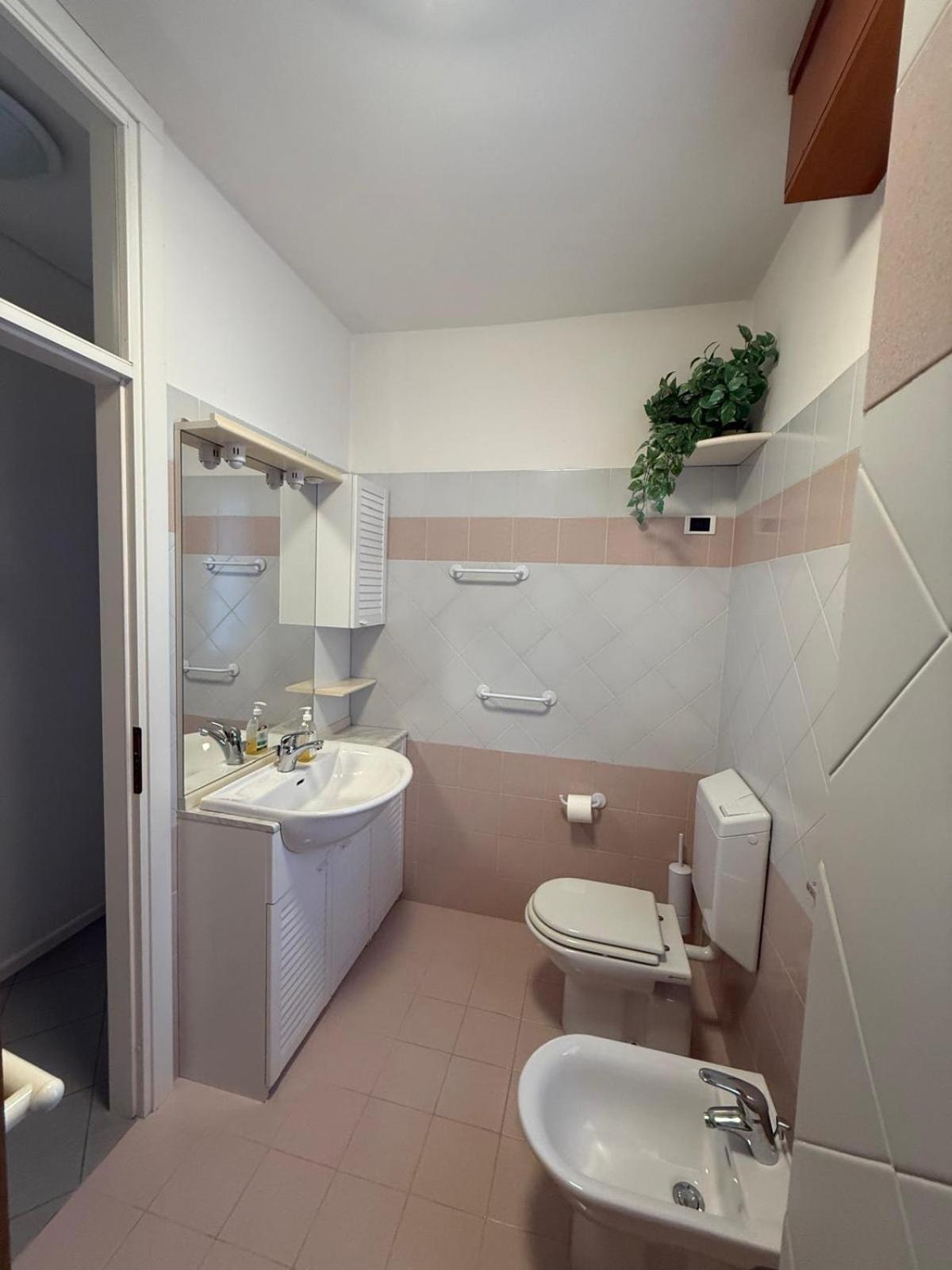 Gracious Located In The Heart Of Lignano *